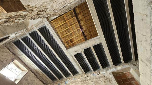 IMMEUBLE DE RAPPORT A RENOVER