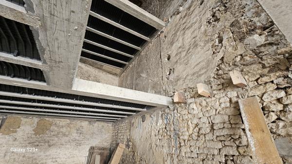 IMMEUBLE DE RAPPORT A RENOVER