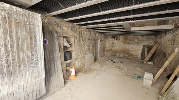 IMMEUBLE DE RAPPORT A RENOVER