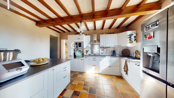 Maison de maitre, 140 m², 4 chambres avec jardin