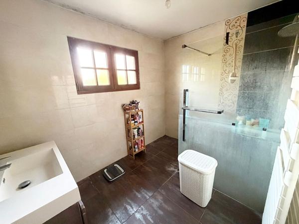 Maison Dury 7 pièce(s) 180.01 m2