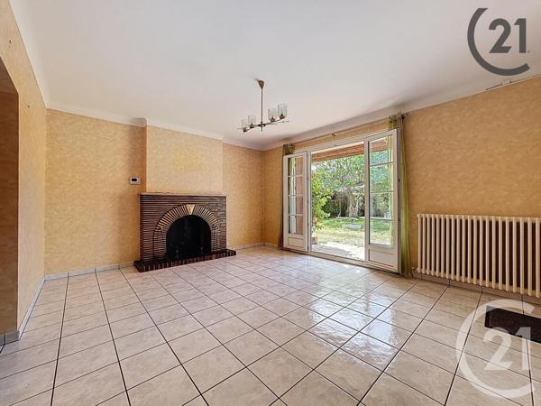 Maison à vendre  6 pièces - 149 m2 ST JULIEN LES VILLAS - 10