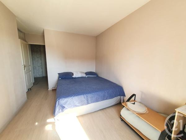 Appartement F4 à vendre  4 pièces - 86,20 m2 L ISLE ADAM - 95