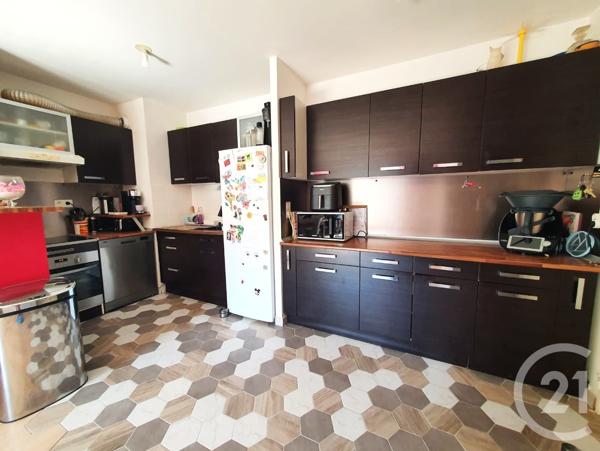 Appartement F4 à vendre  4 pièces - 86,20 m2 L ISLE ADAM - 95