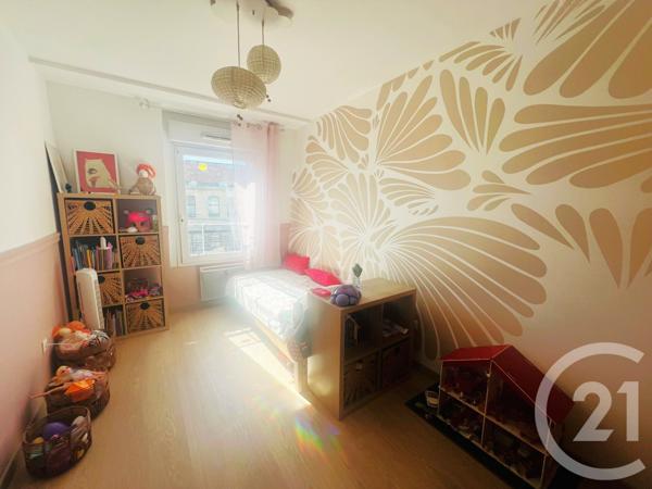 Appartement F4 à vendre  4 pièces - 86,20 m2 L ISLE ADAM - 95