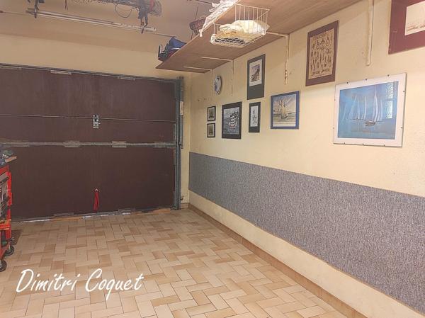 Maison 3 faces avec véranda et garage, rare sur le secteur !