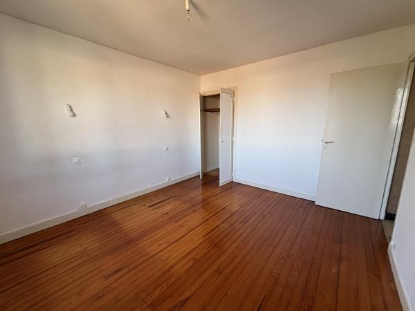 Maison
         6 pièces
        - 133 m² 441 000 € *
