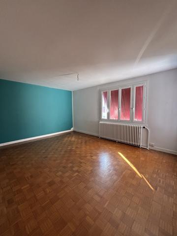 Maison
         6 pièces
        - 133 m² 441 000 € *