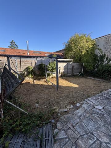 Maison
         6 pièces
        - 133 m² 441 000 € *