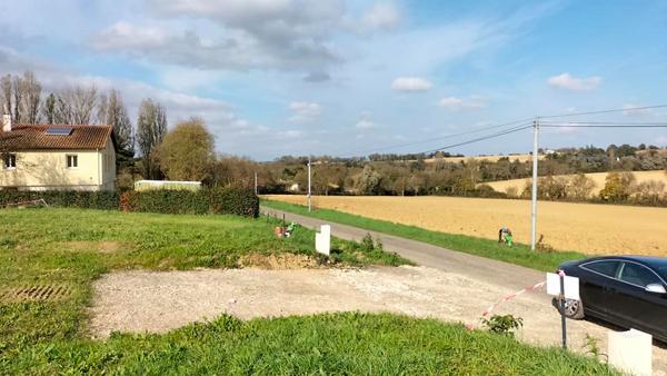 Terrain 1989m² Fleurance (32500) 843m² constructible