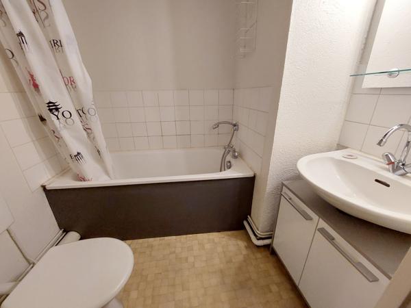 Immeuble 95 m² 2 etage(s)