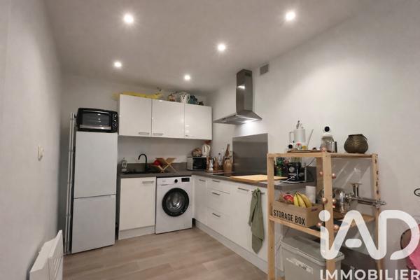 Location appartement 2 pièces 36 m² Hyères