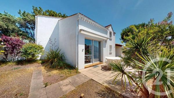 Maison à vendre  4 pièces - 84 m 2   LA TRANCHE SUR MER  - 85