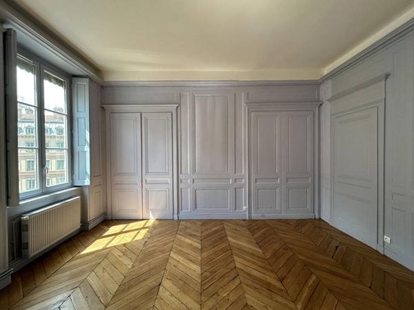 Appartement 5 pièces 134 m² LYON