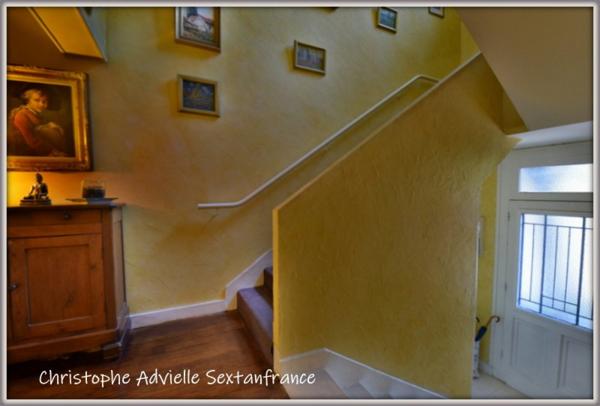 Maison de ville hyper centre, 4 chambres, 2 salles d'eau,  garage, jardin intimiste