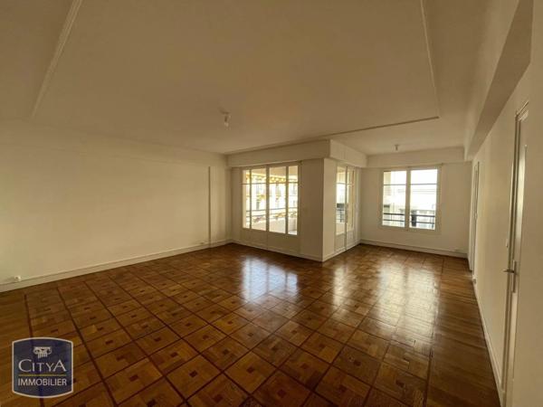 Appartement à louer 3 pièces 83.04m²