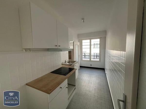 Appartement à louer 3 pièces 83.04m²