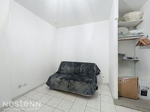 Studio meublé 15,87 m² avec cour, cave et salle d'eau rénovée à Nancy