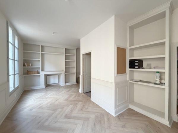 Appartement 4 pièce(s) 1 chambre(s) 78 m²