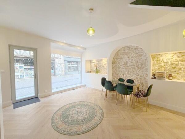 Appartement 4 pièce(s) 1 chambre(s) 78 m²