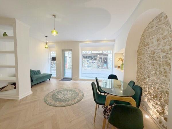 Appartement 4 pièce(s) 1 chambre(s) 78 m²