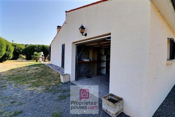 Maison Tonnay Boutonne 5 pièces 100 m2  avec garage attenant sur près de 2200 m2 env. de terrain