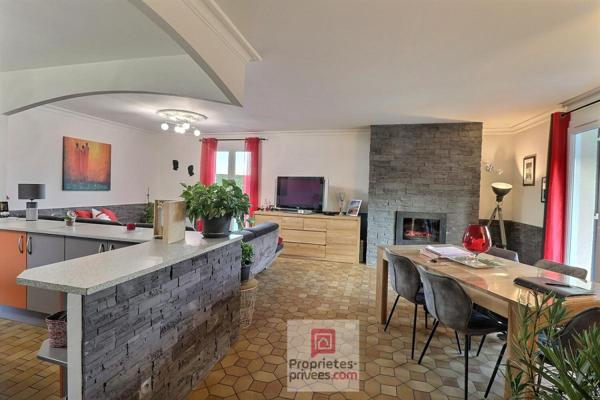 Maison Tonnay Boutonne 5 pièces 100 m2  avec garage attenant sur près de 2200 m2 env. de terrain