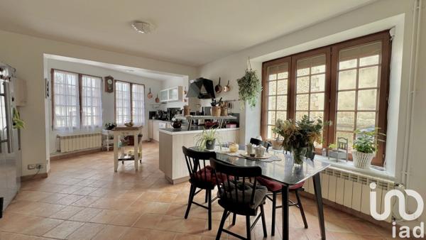 Longère 7 pièces de 228 m² à Noailles (60430)