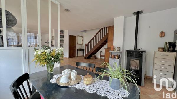 Longère 7 pièces de 228 m² à Noailles (60430)