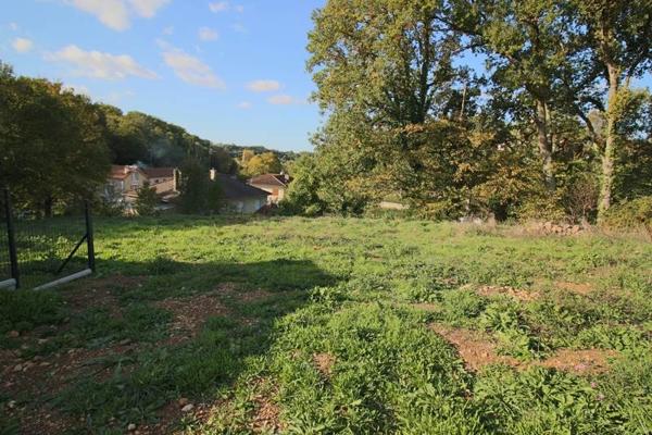 Terrain à vendre 56 000 € Saint-Benoît 648 m² DPE
