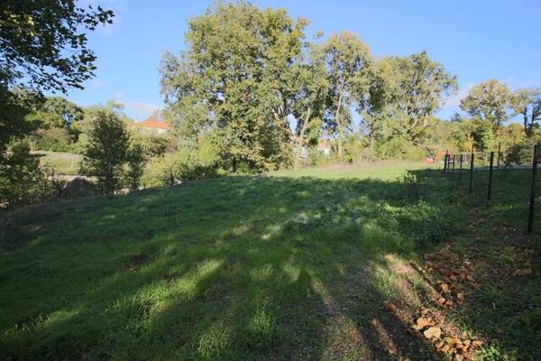 Terrain à vendre 56 000 € Saint-Benoît 648 m² DPE