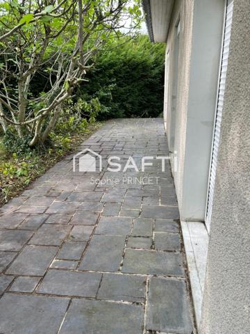 Jolie maison dans quartier résidentiel