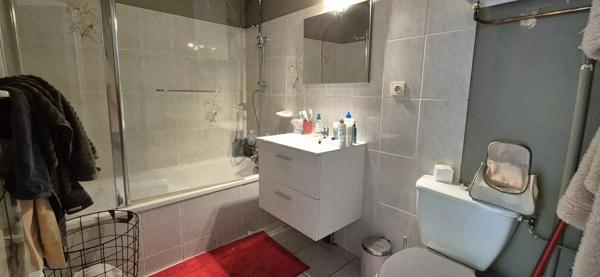 Location                                                      Appartement
                        
                     2 pièces                      38 m2                     à Albi
