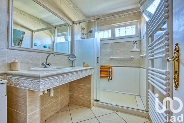 Maison à vendre 4 pièces 81 m² Villenave-d'Ornon