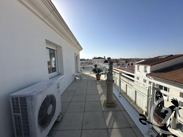 Appartement F3 à vendre  3 pièces - 85,69 m2 ROYAN - 17
