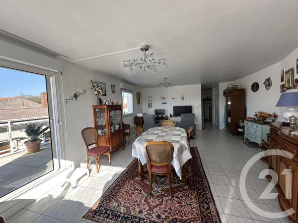 Appartement F3 à vendre  3 pièces - 85,69 m2 ROYAN - 17