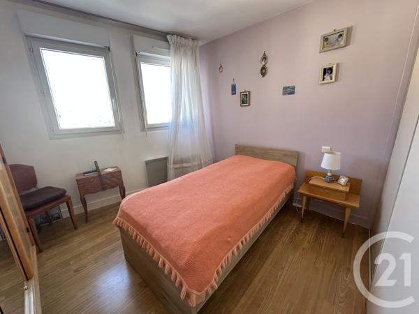 Appartement F3 à vendre  3 pièces - 85,69 m2 ROYAN - 17