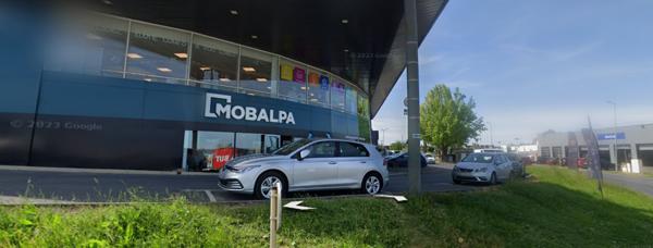 Osny (95520) Location Local commercial d’angle à très forte visibilité – 335 m² au cœur du Retail Park de l’Oseraie (Osny)