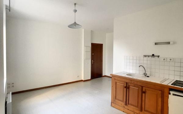 Appartement à louer    2 pièces • 32,80 m2 Lille
