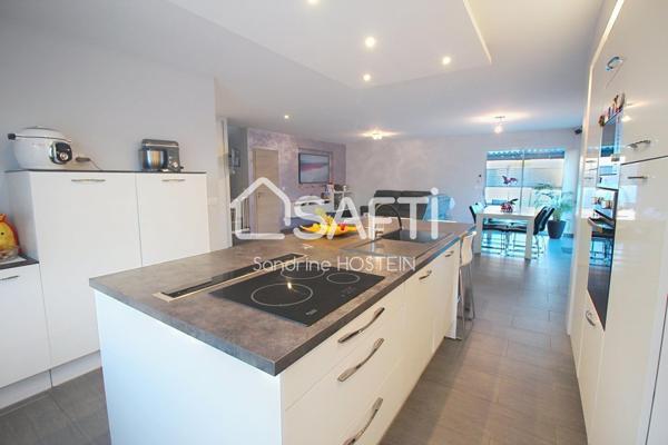 Maison Individuelle avec piscine!