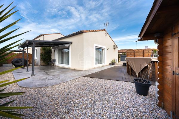 Saint Féliu d'Avall : Maison à vendre plain-pied 3 faces 5 pièces avec jardin avec piscine