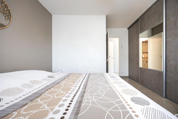 Saint Féliu d'Avall : Maison à vendre plain-pied 3 faces 5 pièces avec jardin avec piscine