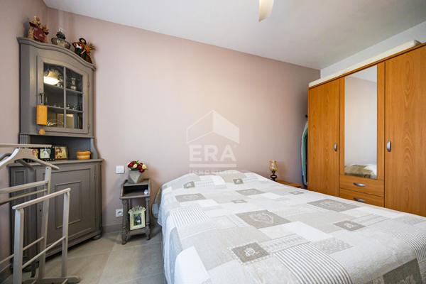 Saint Féliu d'Avall : Maison à vendre plain-pied 3 faces 5 pièces avec jardin avec piscine