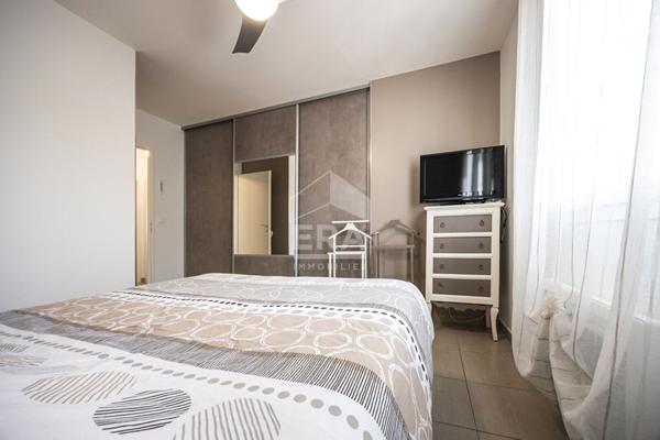 Saint Féliu d'Avall : Maison à vendre plain-pied 3 faces 5 pièces avec jardin avec piscine