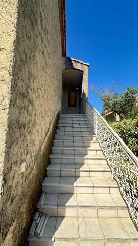 Maison traditionnelle familiale à rénover