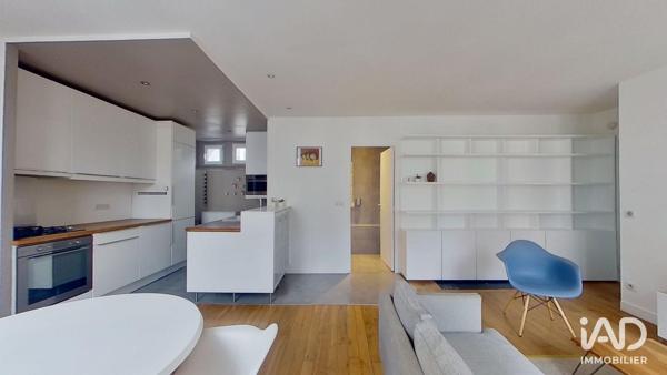 Location appartement 3 pièces 58 m² Paris 10