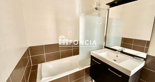Location Appartement 3 pièces 71.67 m² - Annemasse 74100
