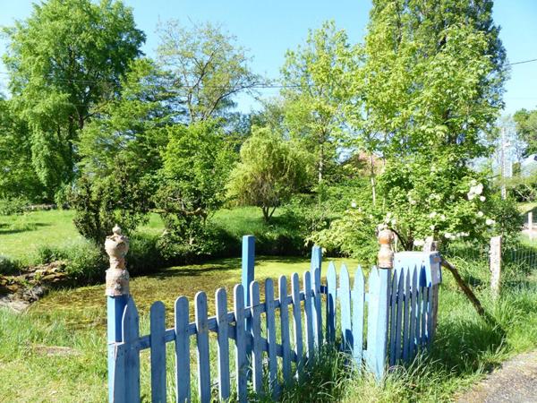 Maison  3 pièce(s) 148 m2 avec atelier  Viager Occupé