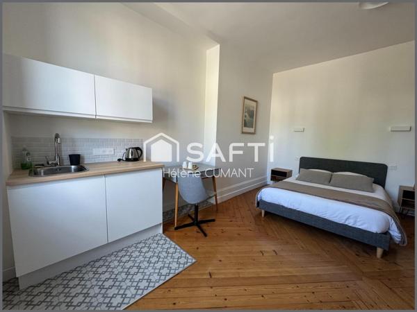 Hôtel particulier entièrement rénové - 11 suites parentales - parking - jardin de 700 m².