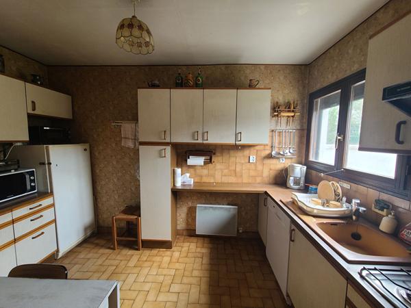 Maison familiale calme à vendre au centre-ville de Fontenay-le-Fleury